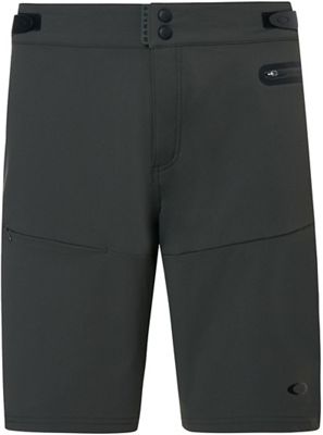 oakley trail short